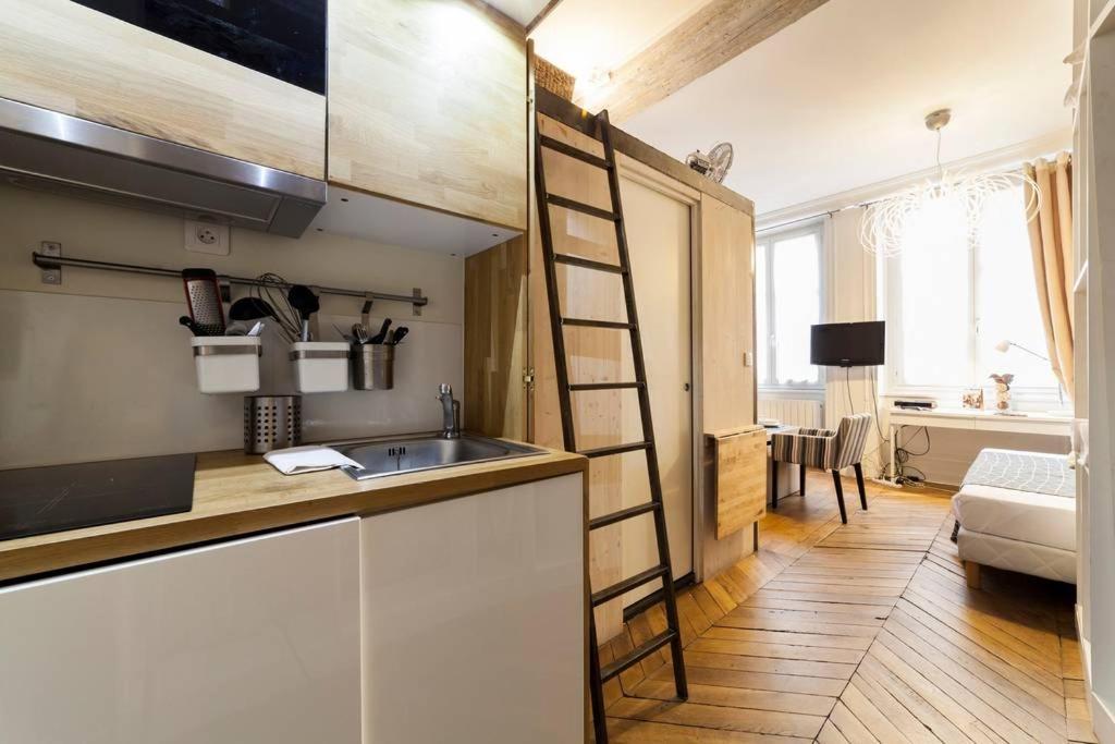 Studio Cosy En Centre Ville Aux Cordeliers Ail ลียง ภายนอก รูปภาพ